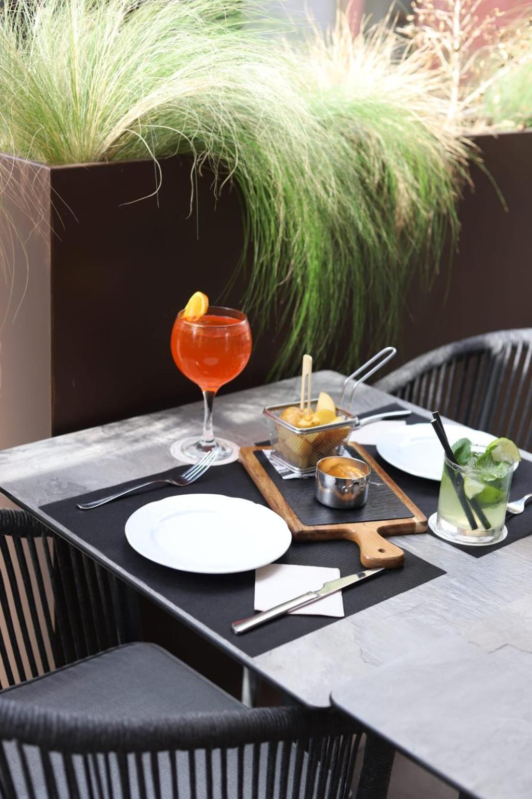New Hotel Colon Mataro Exterior photo